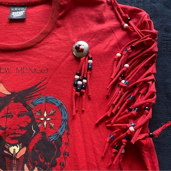 VTG Screen Stars Best Black Label Native American beaded Fringe Tee Shirt. XL - Picture 7 of 16